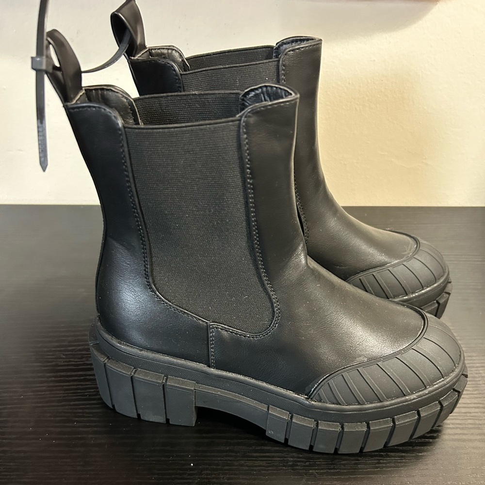 Goiphrri Chelsea Boots Women Size 6 Chunky Heel Goth Slip On Ankle Boot